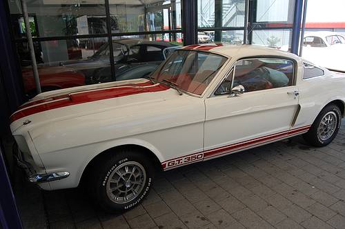 Ford Mustang GT 350 Clone